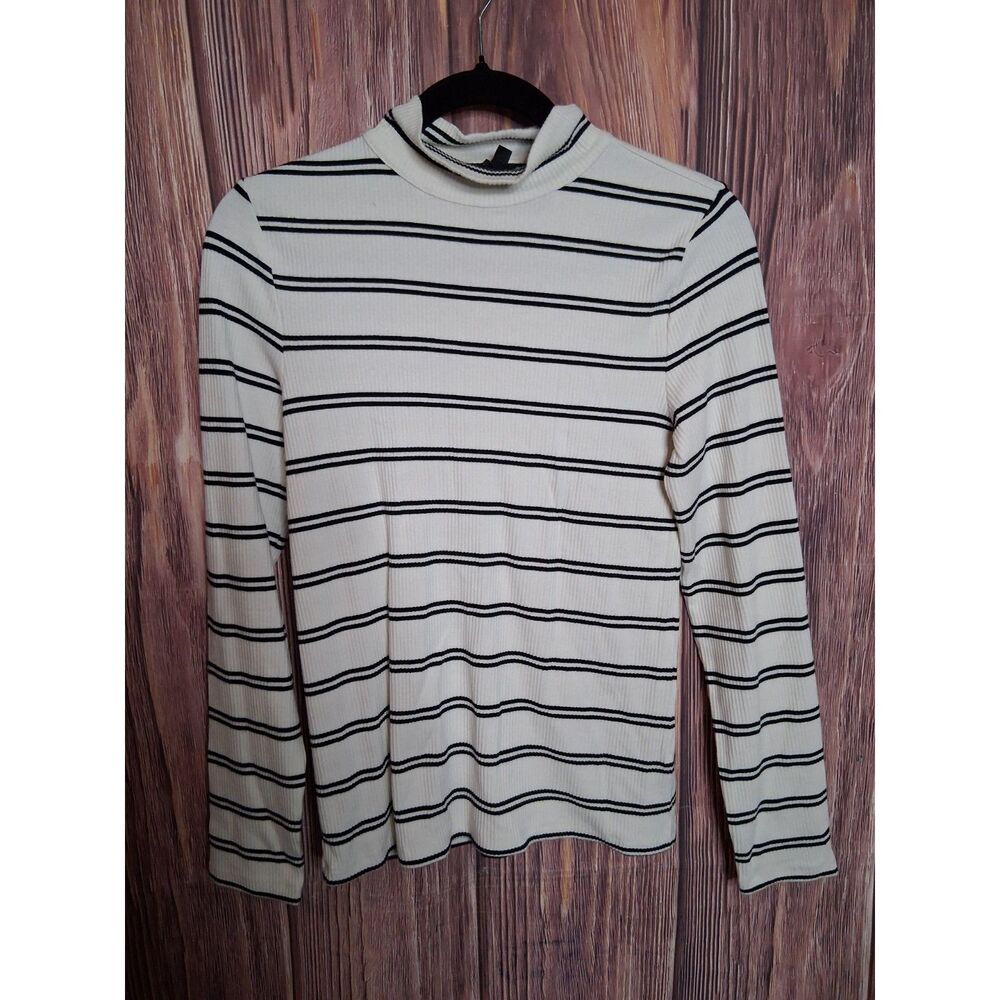 Talbot cream and black striped mock neck long sleeve ribbed top medium